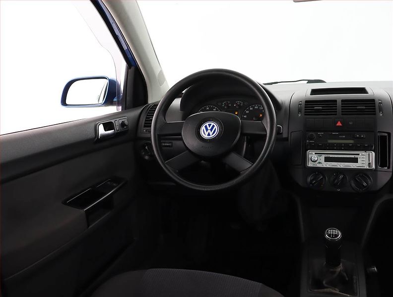 Volkswagen Polo (2003) 1.2, po STK, udržované - fotka 7 z 15
