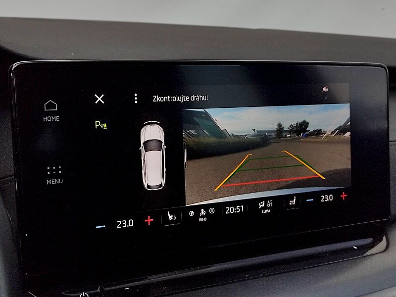 Škoda Octavia (2022) Combi Ambition Plus 2,0 Tdi 85 - fotka 17 z 36