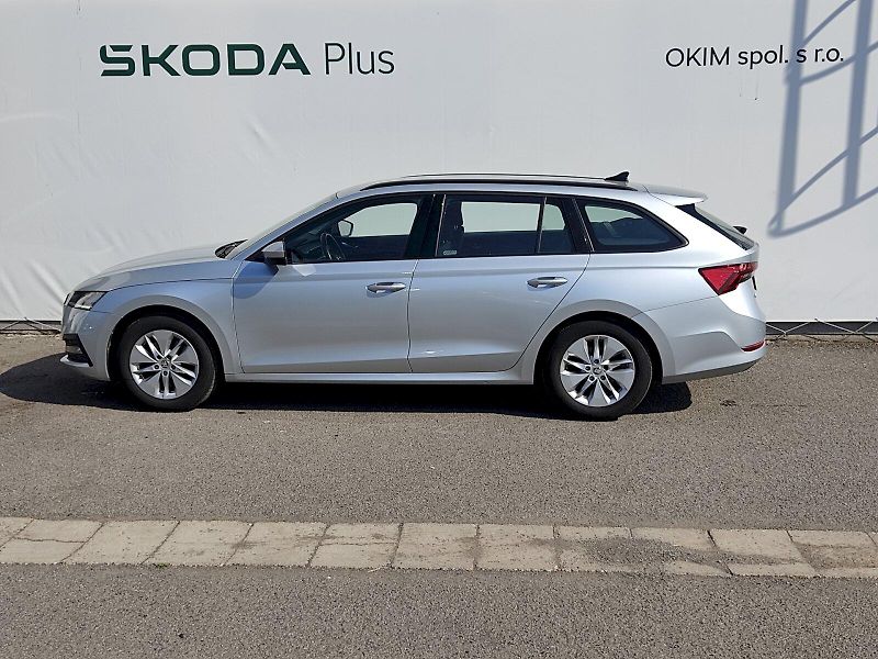 Škoda Octavia (2023) Combi Ambition Plus 2,0 Tdi 11 - fotka 3 z 33