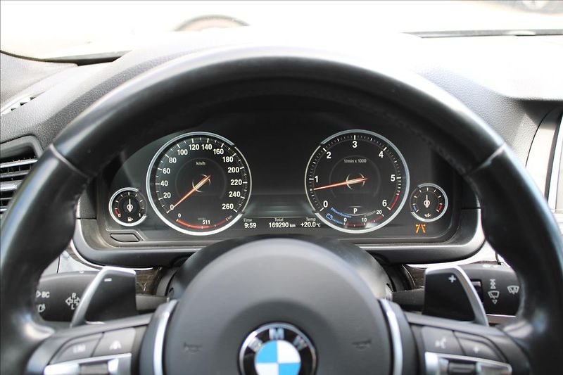 BMW Řada 5 530xd M/TOP-VÝB/DPH/CZ - fotka 18 z 40