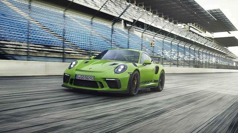 Porsche 911 GT3 RS.