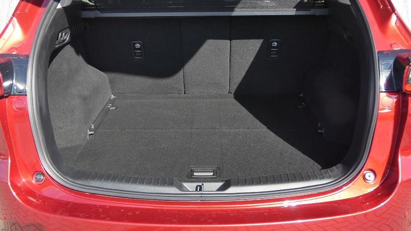 Mazda CX-5 Exclusive-line 2.5 Skyactiv-G1 - fotka 20 z 25