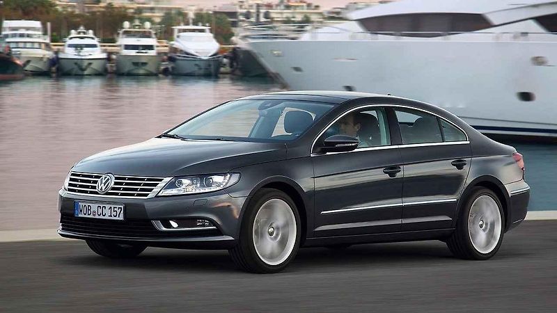 Na vrchol žebříčku se dostal kabriolet Mercedes-Benz SLK, který je vůbec nejspolehlivější mladou ojetinou podle zprávy TÜV.