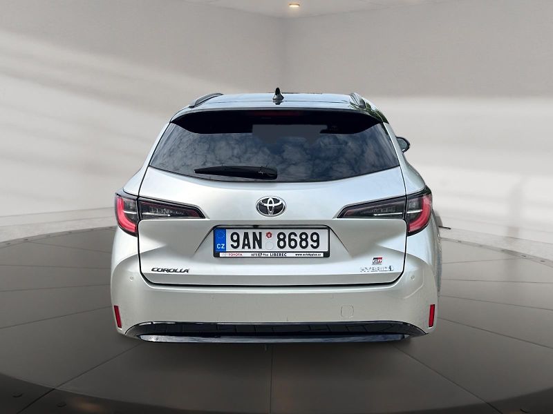 Toyota Corolla (2023) SPORT 1.8HYBRID 72kW TAŽNÉ CZ - fotka 5 z 11
