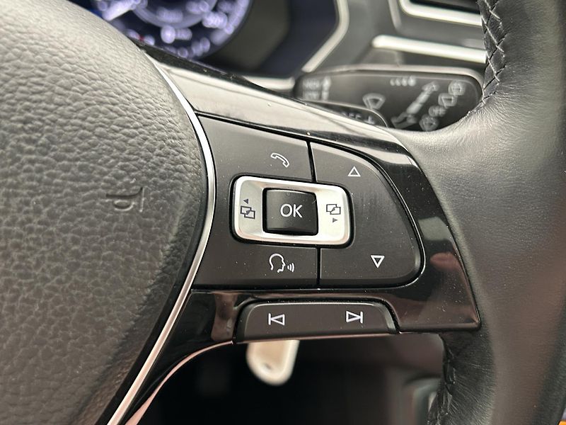 Volkswagen Tiguan 2.0 TDI 4x4 Highline DSG - fotka 19 z 34