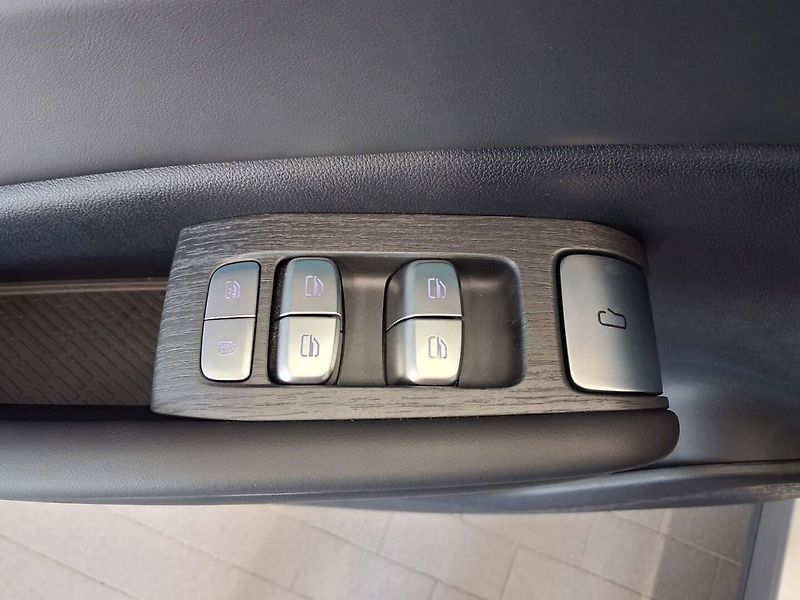 Omoda 7 (2026) 7 PHEV Luxury - fotka 10 z 28