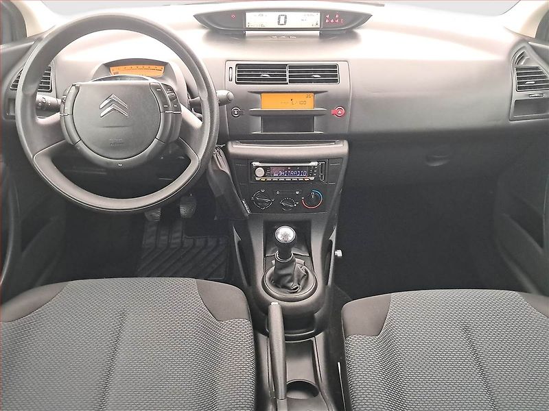 Citroën C4 (2006) 1.4 16V, po STK, dobrý stav - fotka 8 z 17