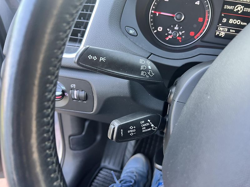 Audi Q3 2.0TDI 110KW,4x4,NAVI,TZ,LED,1 - fotka 39 z 55