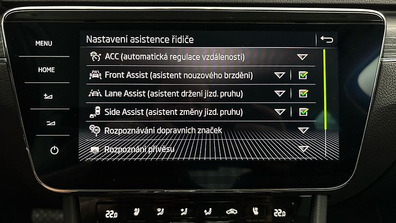 Škoda Superb 2.0 TSI DSG 4x4 Style - fotka 29 z 34