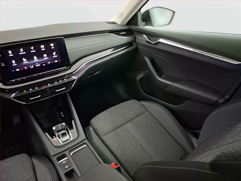 Škoda Octavia (2021) 1.5 TSI e-tec, Automat - fotka 8 z 20