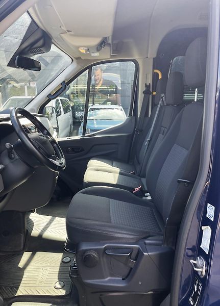 Ford Transit KOMBI Trend L2H2 9 míst, ČR - fotka 11 z 19