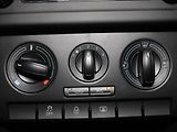 Škoda Rapid 1,2 TSi 63kW Fresh 1.maj.ČR - náhled 19
