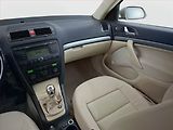 Škoda Octavia (2006) 1.9 TDI, Tempomat - náhled 8