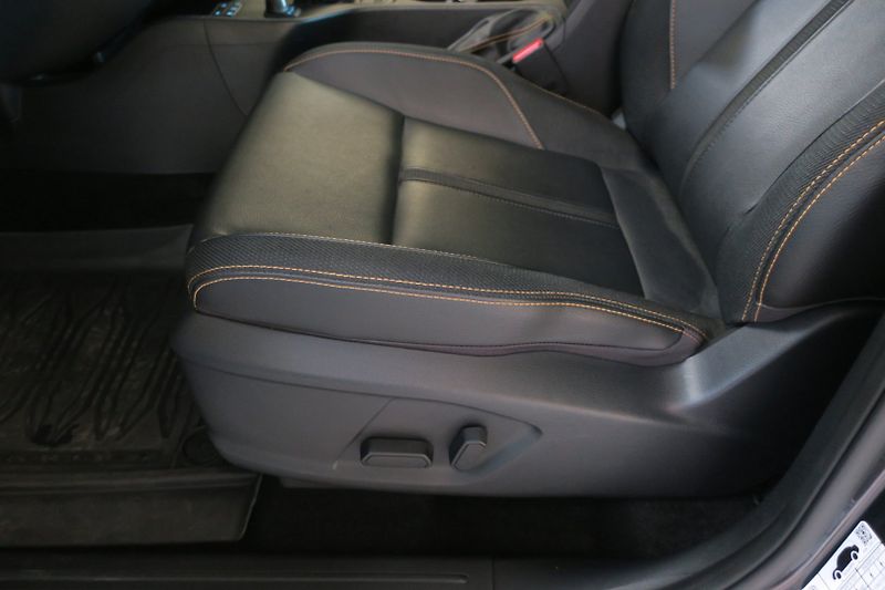 Ford Ranger (2023) D.Cab Wildtrak 2.0 EcoBlue BiT - fotka 12 z 48