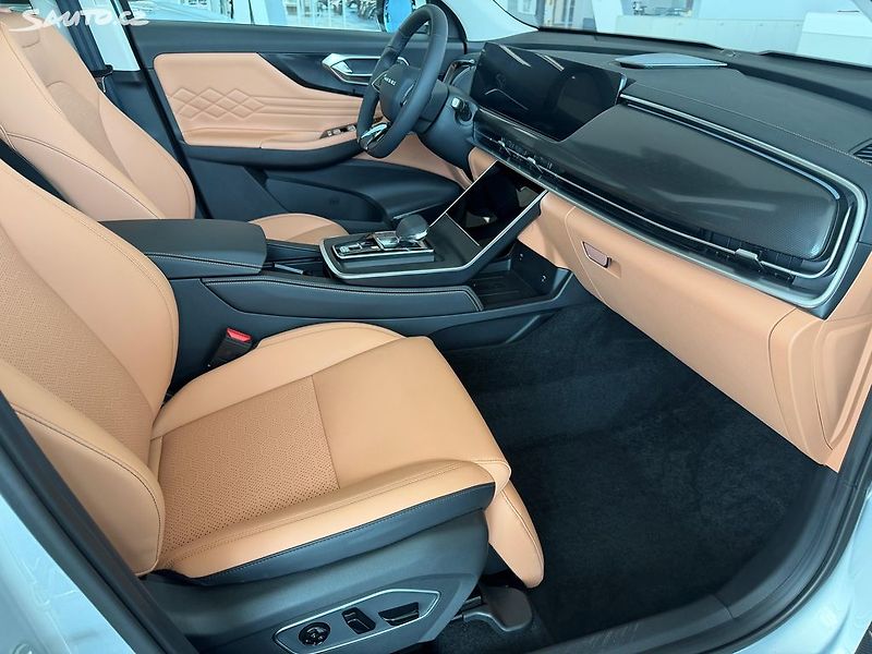 BAIC X75 (2025) ALL IN 130 kW Panorama DCT - fotka 25 z 29