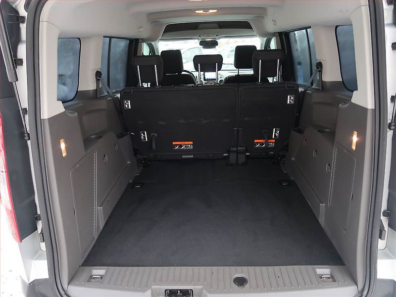 Ford Tourneo Connect (2022) Maxi Trend 1.5 EcoBlue, 5Míst - fotka 13 z 20
