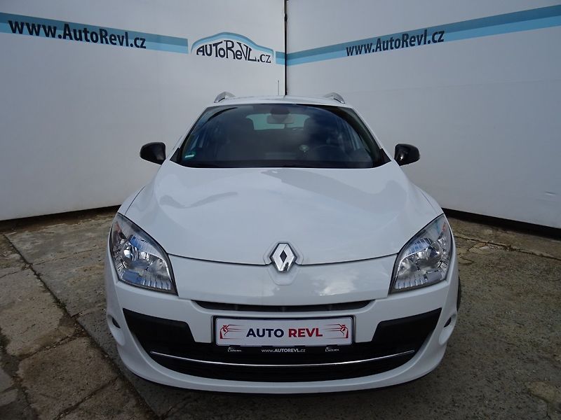 Renault Mégane (2011) 1.9DCi,96kW,S.kn,tažne,navi - fotka 21 z 23