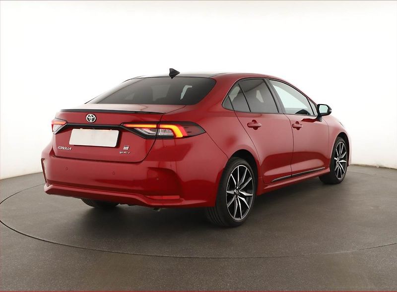 Toyota Corolla (2025) 1.8 Hybrid - fotka 5 z 18