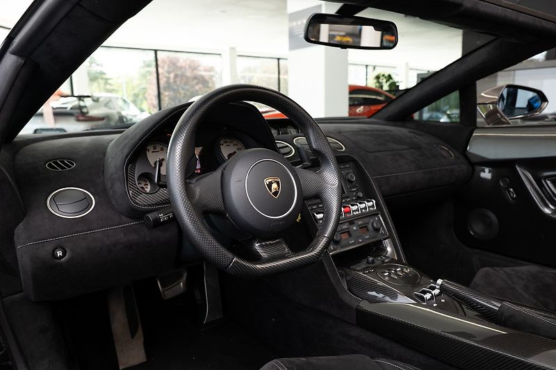 Lamborghini Gallardo Spyder Karbo/Alcantace/Kamera - fotka 5 z 20