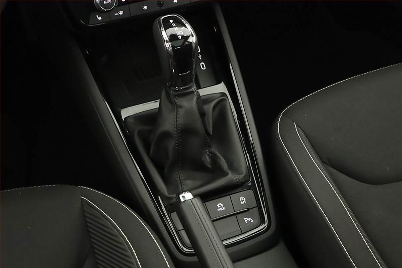 Škoda Kamiq (2026) 1.0 TSI, MONTE CARLO, AUTOMAT - fotka 13 z 15