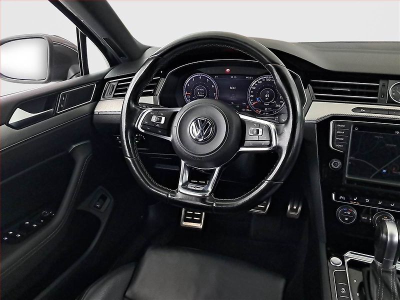 Volkswagen Passat (2015) R-Line 1.8 TSI, Automat - fotka 7 z 17