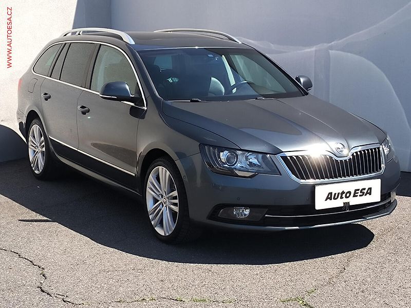 Škoda Superb (2014) 2.0 TDi, Elegance, TZ - fotka 1 z 19
