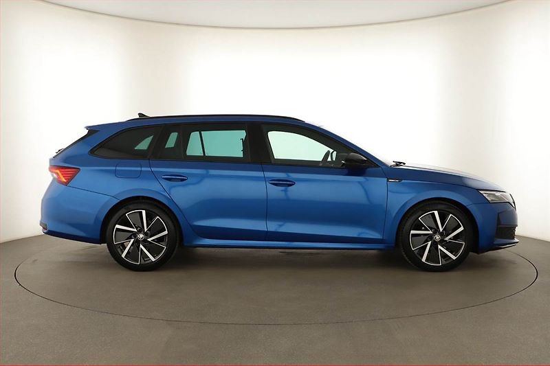 Škoda Octavia (2025) 2.0 TDI, Sportline - fotka 6 z 19