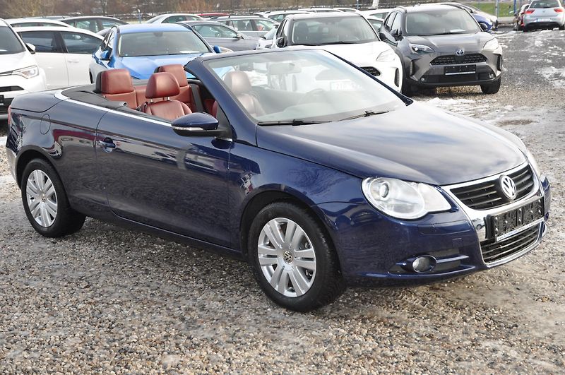 Volkswagen EOS 1.4TSi 90kW KŮŽE - fotka 2 z 18