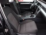 Volkswagen Passat (2015) Comfortline 2.0 TDI, Navi - náhled 7