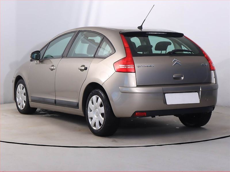 Citroën C4 (2010) 1.4 16V, Serv.kniha, po STK - fotka 4 z 14