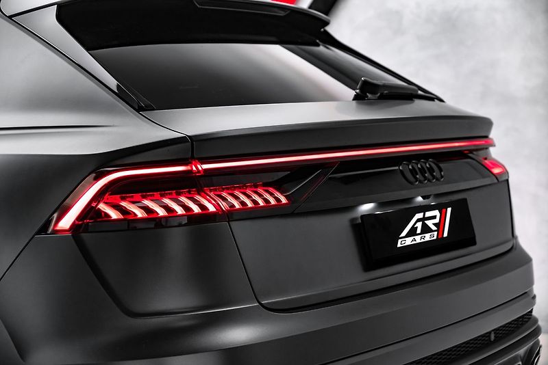 Audi SQ8 4,0TDI Keramiky Masáže Pano - fotka 10 z 32
