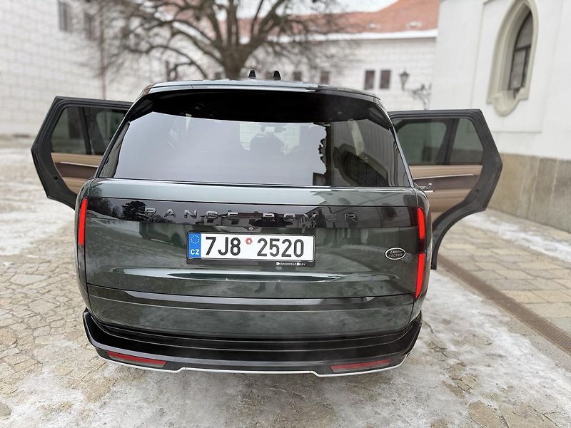 Land Rover Range Rover (2022) 3.0 D6H,FACELIFT ,TOP - fotka 13 z 55