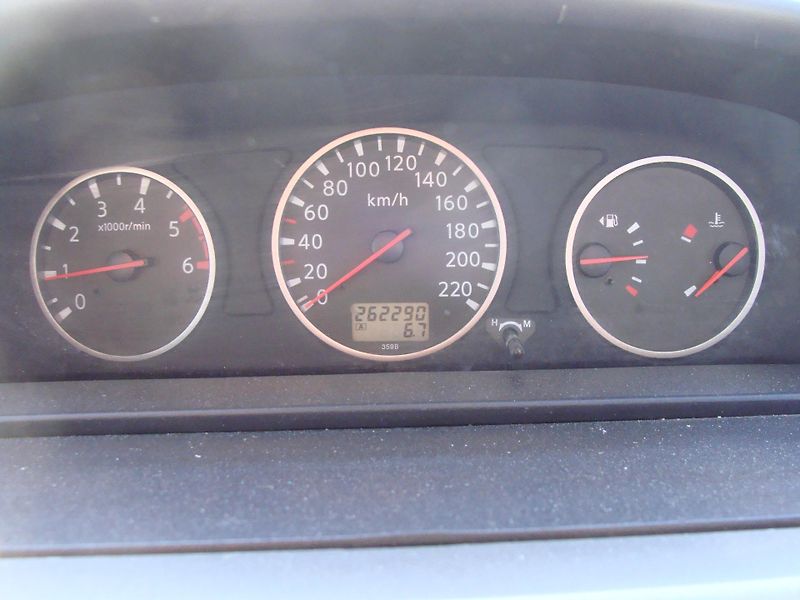 Nissan X-Trail 2.2 DCi, 100 kW, 4x4, klima - fotka 18 z 31