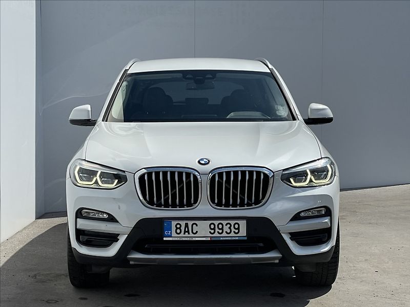 BMW X3 2,0 xDrive20i AT8 LED - fotka 20 z 22