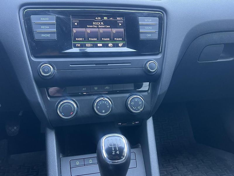 Škoda Octavia (2016)  Liftback 1.6TDi, ČR - fotka 7 z 10