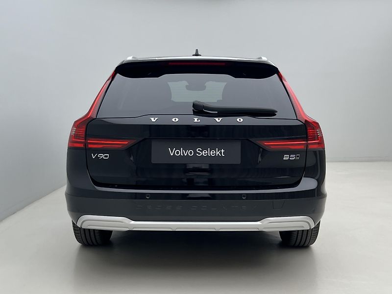 Volvo V90 CC B5 AWD ULTIMATE BRIGHT AUT - fotka 12 z 48