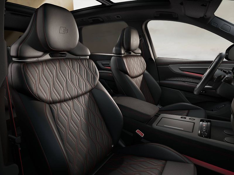 Audi Q9 Quattro 8TT 3,0TDI - fotka 5 z 8