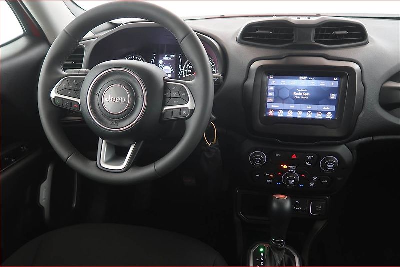Jeep Renegade (2023) Justice 1.5 Turbo e-Hybrid - fotka 7 z 17