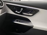 Mercedes-Benz GLC (2024) 300 de 4MATIC kupé - náhled 18