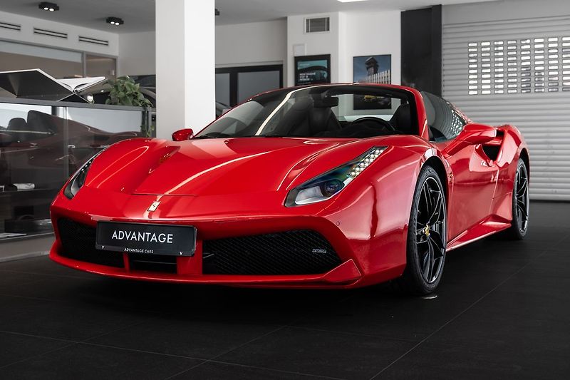 Ferrari 488 - fotografie inzerátu