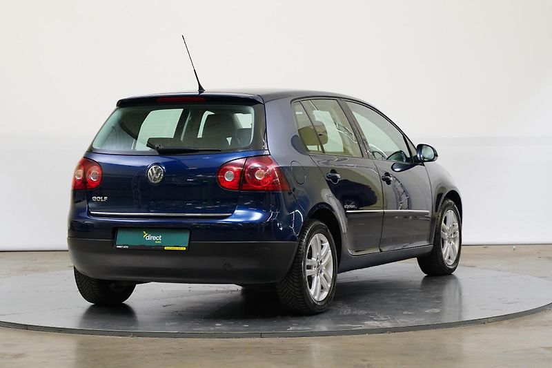 Volkswagen Golf - fotka 2 z 21