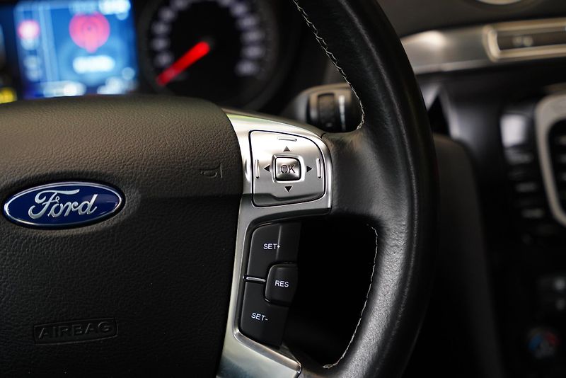 Ford S-MAX - fotka 16 z 27