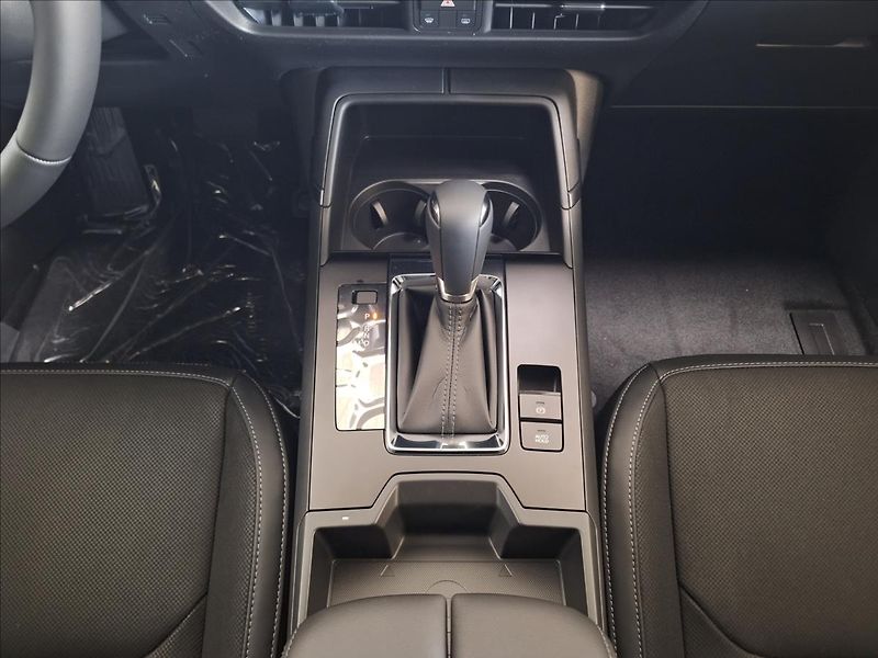 Mazda CX-5 (2026) 2,5 G 141ps 6AT AWD Exclusive- - fotka 9 z 13