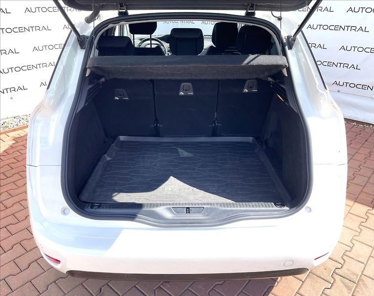 Citroën C4 SpaceTourer 1,2 i,96kW,STK 5/28 - fotka 10 z 24