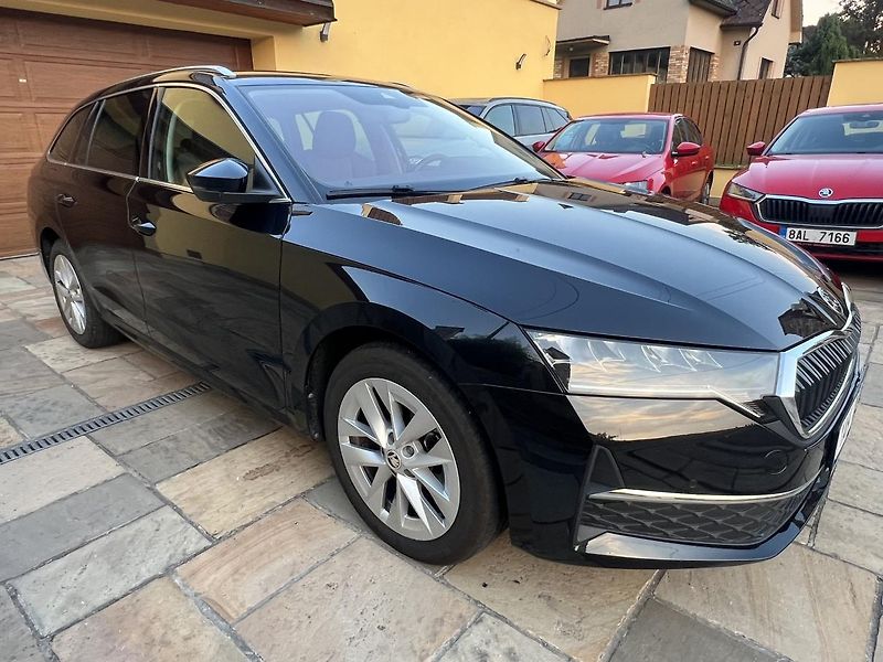 Škoda Octavia (2024) 1.5TSi 110kW E-TecTOPSelection - fotka 3 z 18