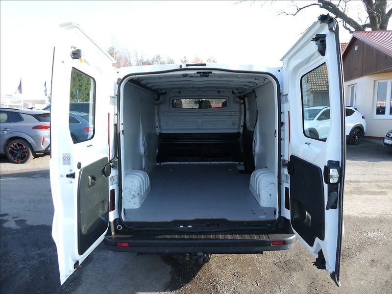 Fiat Talento 1,6 Ecojet 92kW L2H1,závěs,kli - fotka 16 z 36