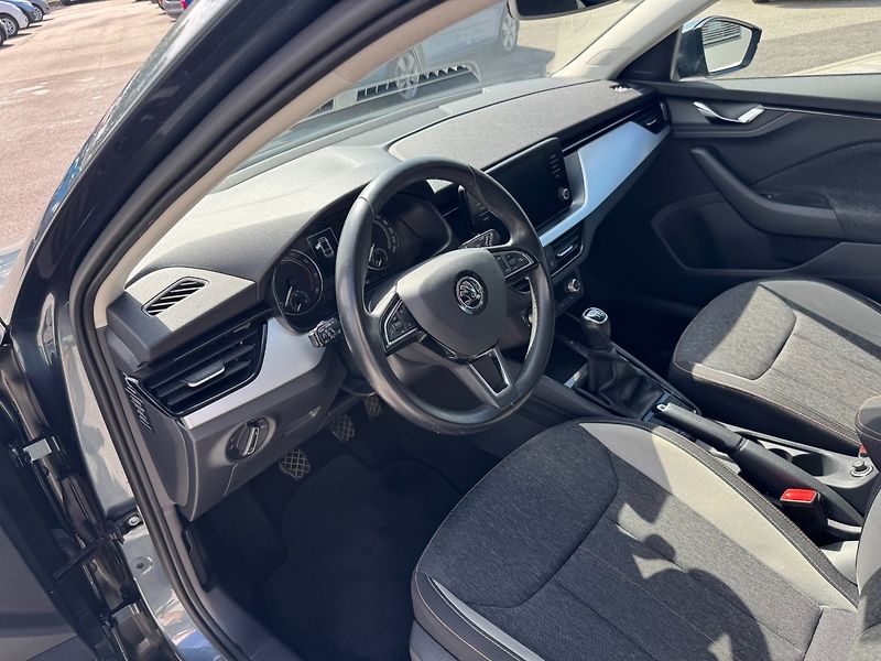 Škoda Scala (2020) Style 1.0 TSI 85kW - fotka 11 z 33