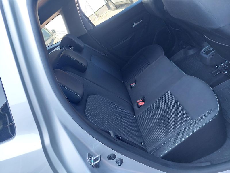 Dacia Duster (2018) II. 1,2TCe-92kW - fotka 21 z 27