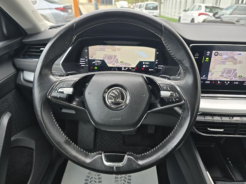 Škoda Octavia 110kW DSG STYLE + NAVI - fotka 22 z 41