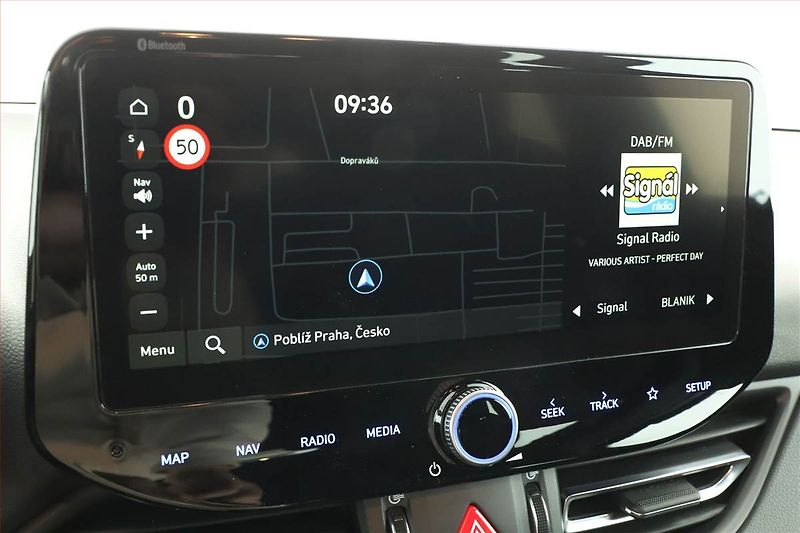 Hyundai i30 (2021) N-Line 1.5 T-GDI MHEV, Automat - fotka 13 z 17